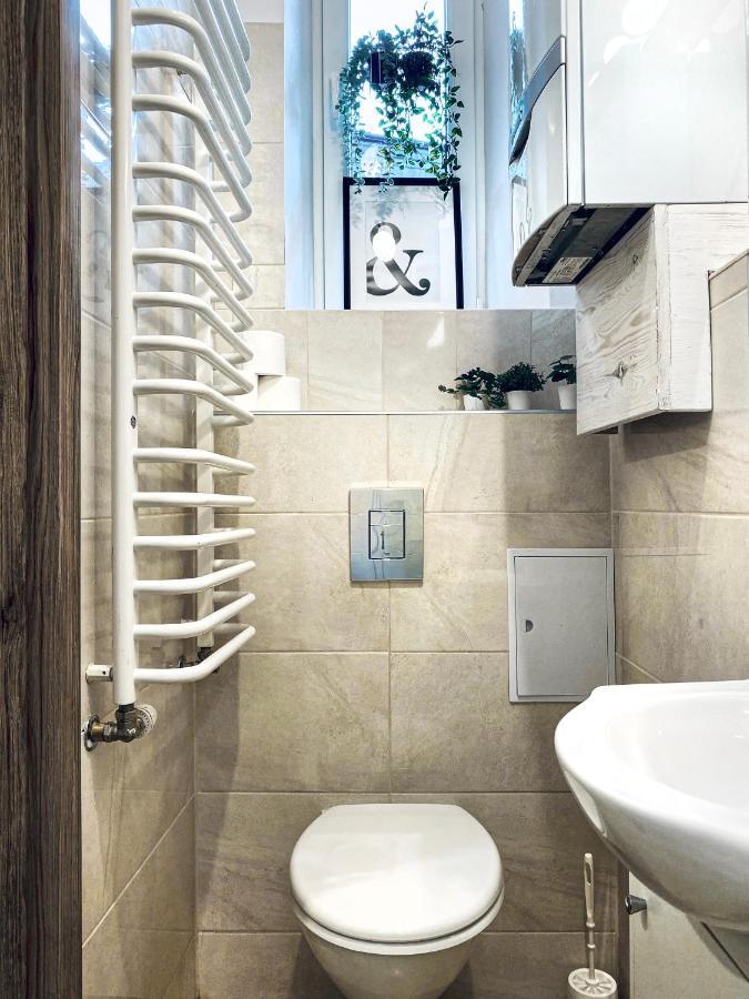 Cozy Apartment In The Heart Of Cracow, Jewish District Cracovia Esterno foto