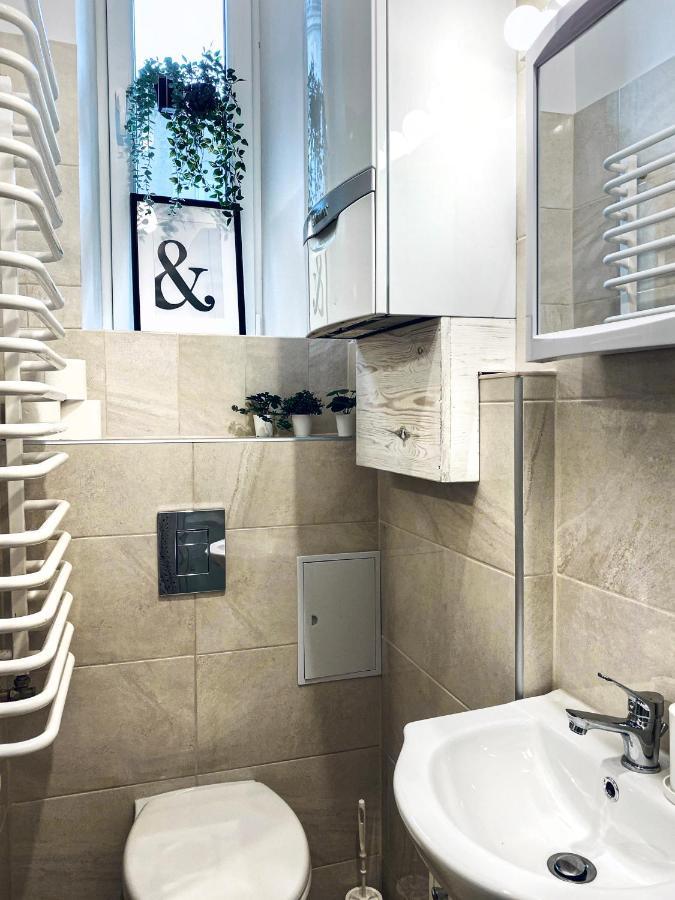 Cozy Apartment In The Heart Of Cracow, Jewish District Cracovia Esterno foto